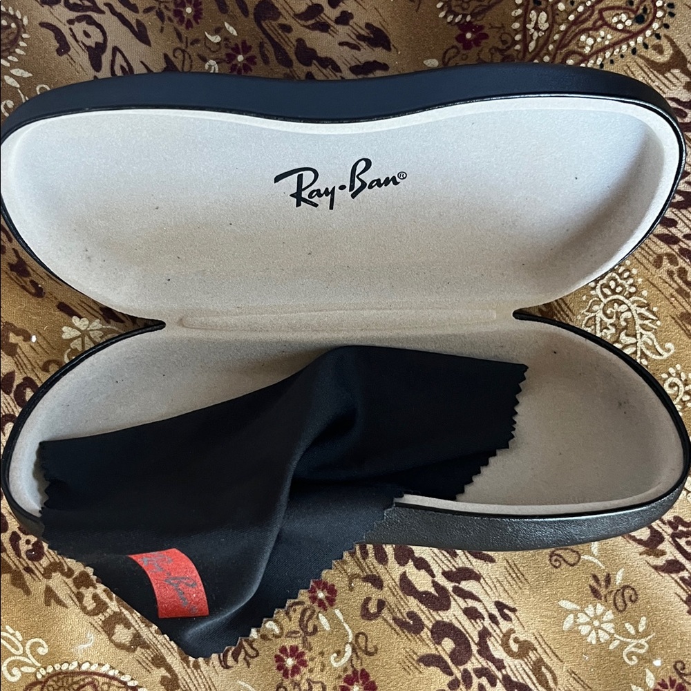 Ray-Ban eyeglass case